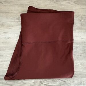 Athleta Women’s Burgundy Interval Tight Leggings size L